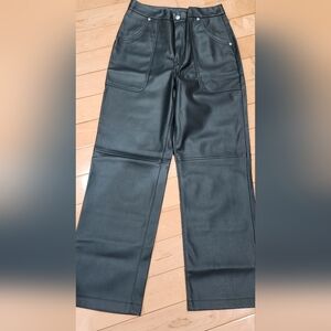 BLANKNYC vegan leather high rise, wide leg cropped bottle green pants size 27